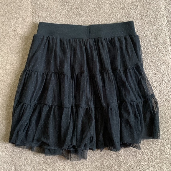 Studio Y Black Tiered Mesh Mini Skirt - Picture 2 of 8
